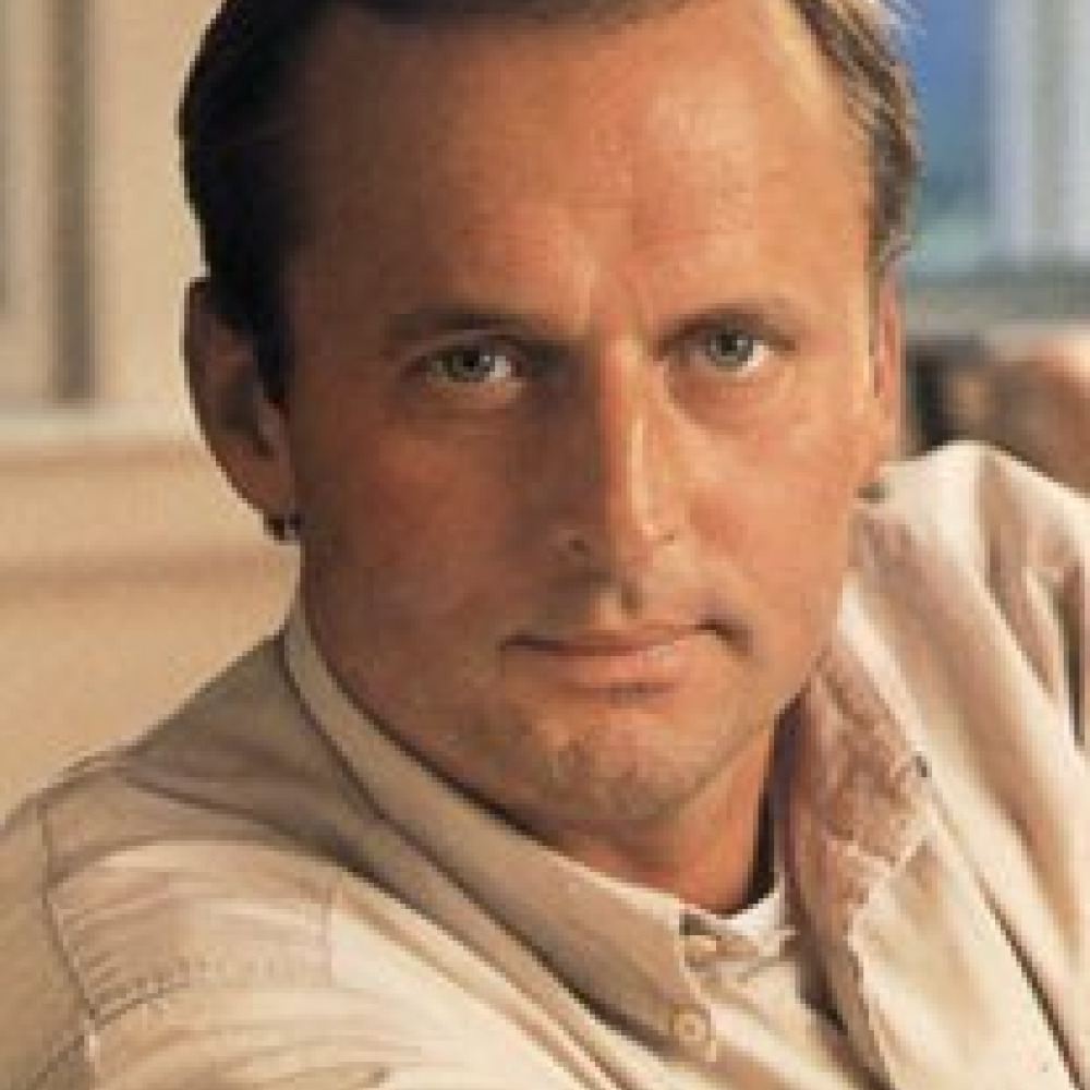 John grisham. Джон Гришэм юрист. Писатель Гришэм. Джон Гришэм американский писатель.